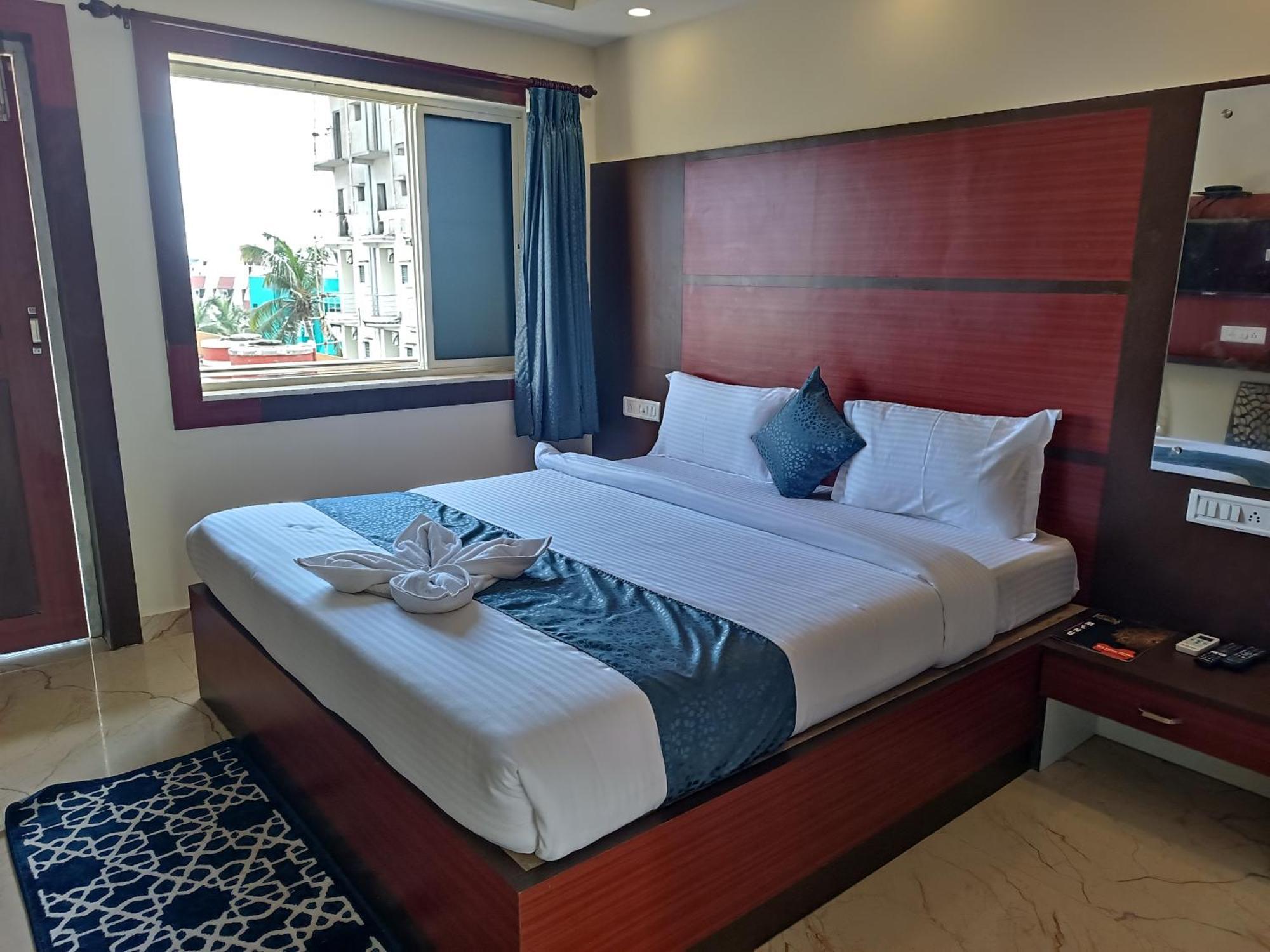 Mom Hotel - Unit Of Mom Hotel Пури Екстериор снимка