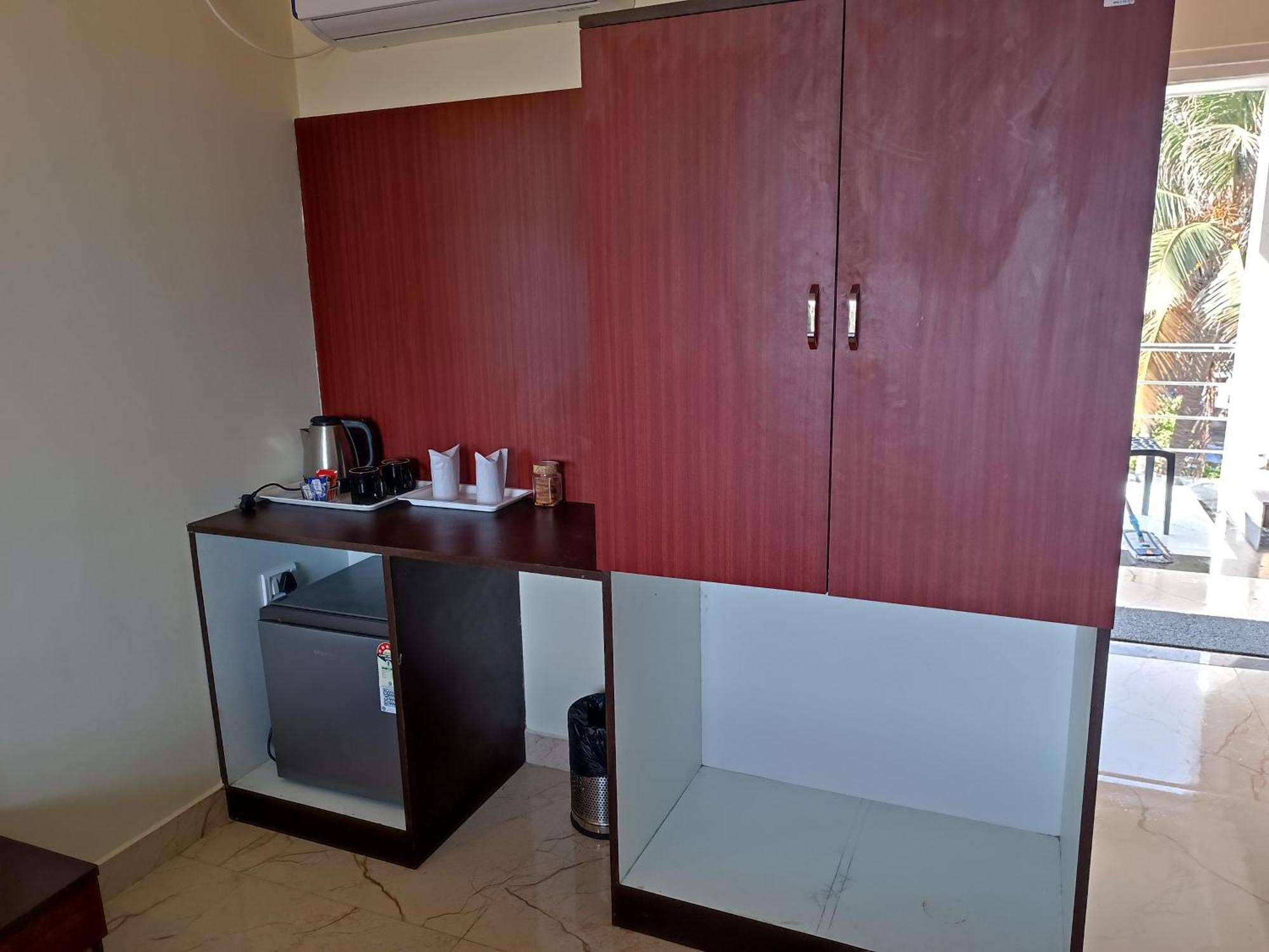 Mom Hotel - Unit Of Mom Hotel Пури Екстериор снимка