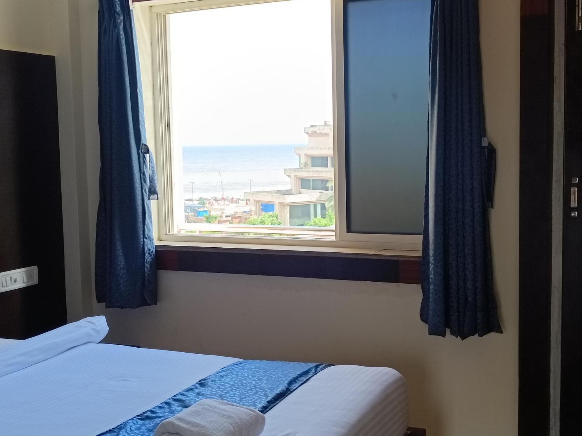 Mom Hotel - Unit Of Mom Hotel Пури Екстериор снимка