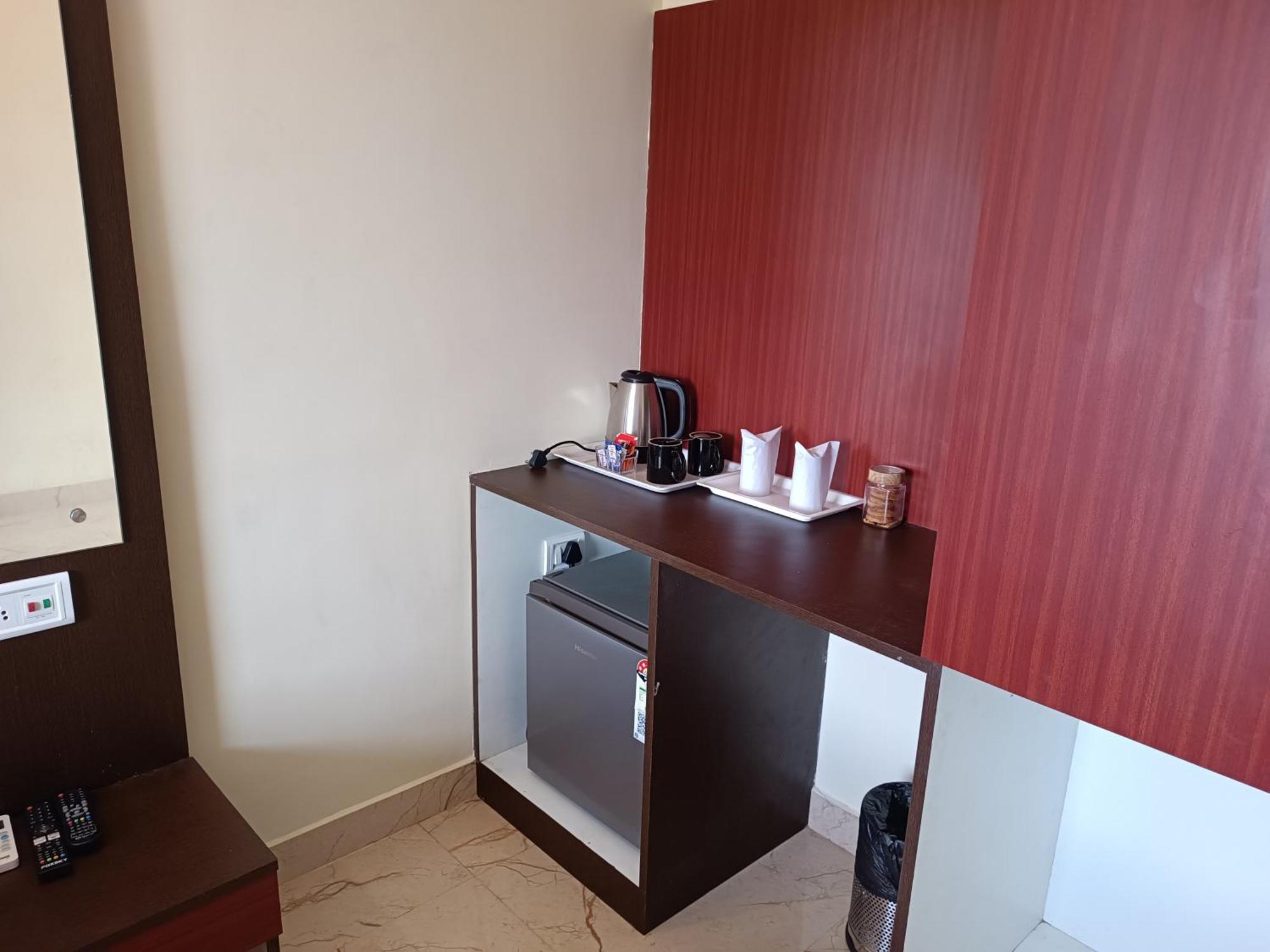 Mom Hotel - Unit Of Mom Hotel Пури Екстериор снимка