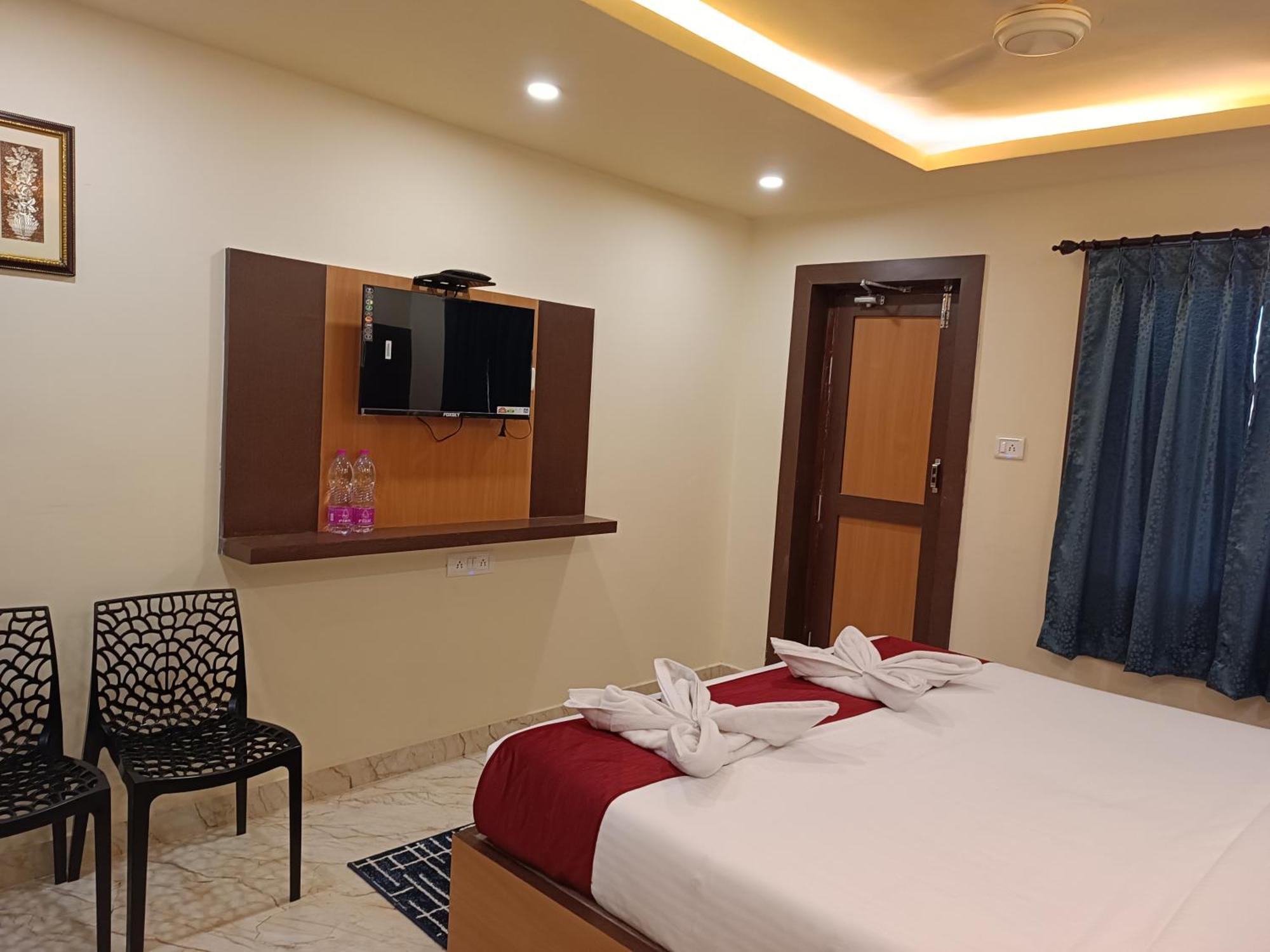 Mom Hotel - Unit Of Mom Hotel Пури Екстериор снимка