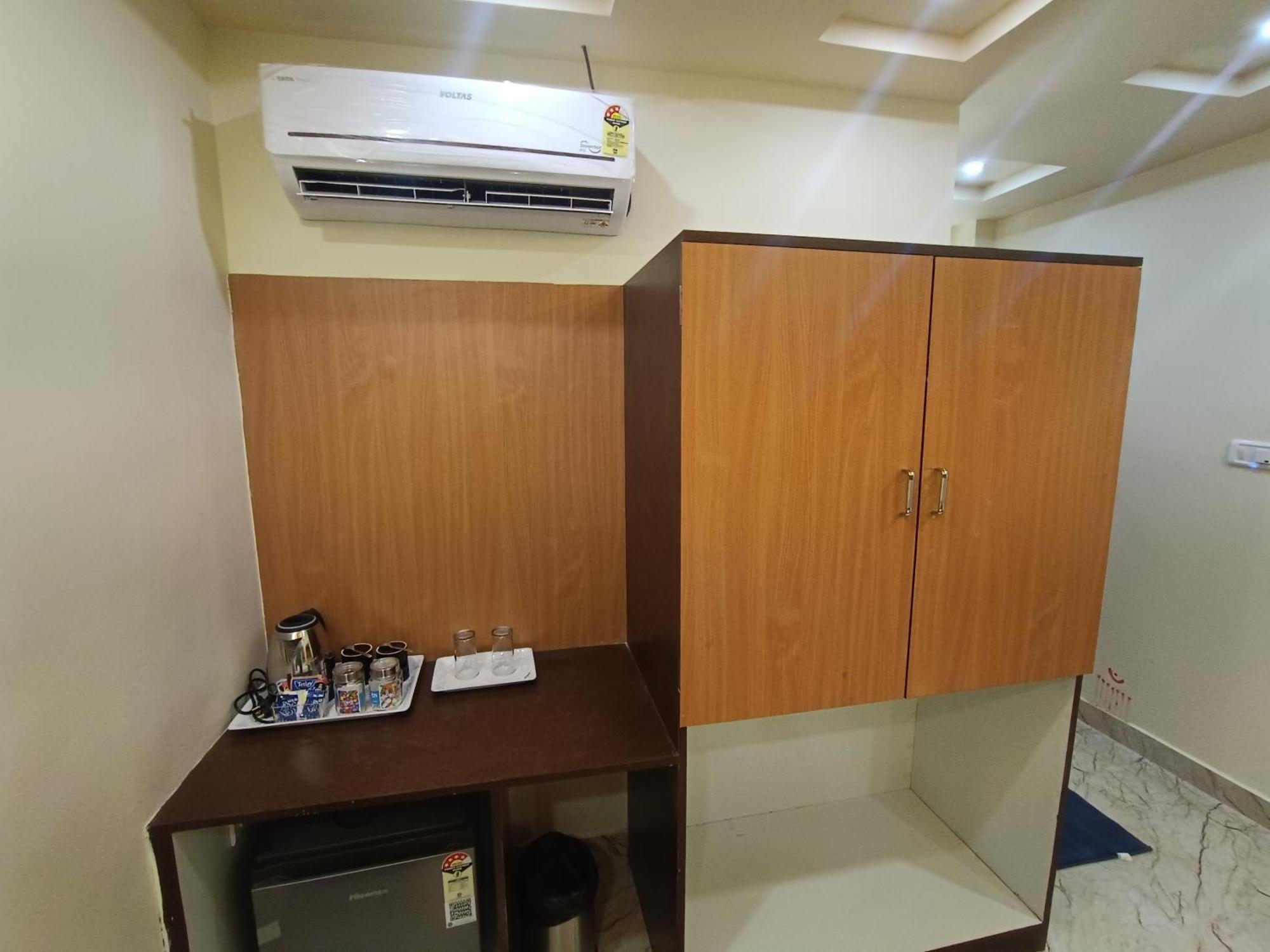 Mom Hotel - Unit Of Mom Hotel Пури Екстериор снимка